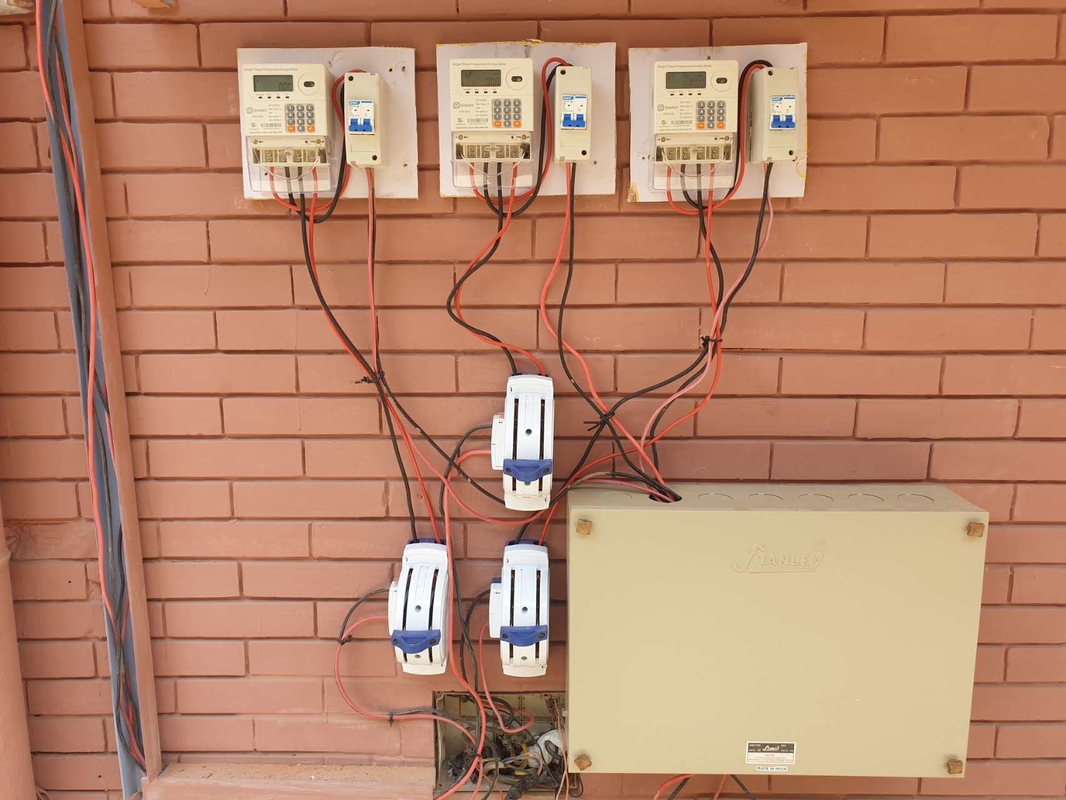 API Supported Digital Electrical Power Meters for Accurate Energy Efficiency Monitoring