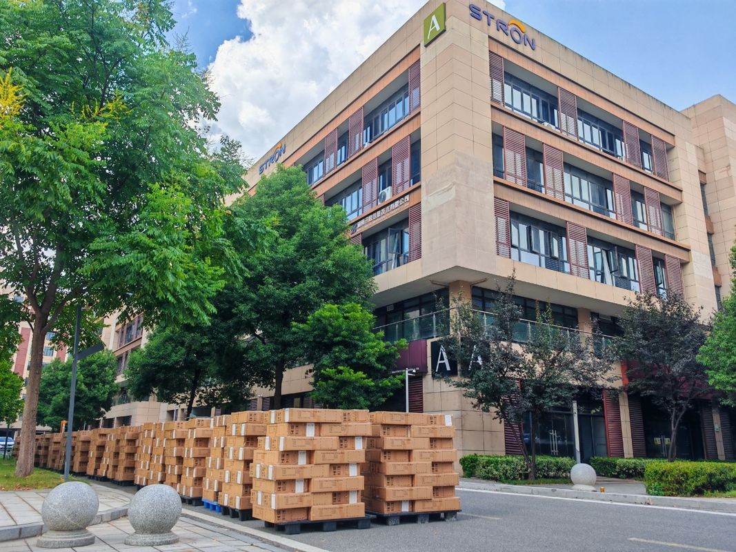 Measurement Accuracy Class 1.0 RF Lora Wan Technology Featuring STS Standard Suitable for Remote Monitoring and Wireless IoT Solutions